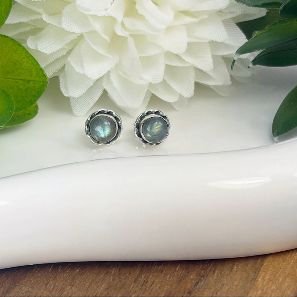 Blue & Green Flash Labradorite Earrings Pure Sterling Silver 925 Round Stud New - Picture 4 of 7